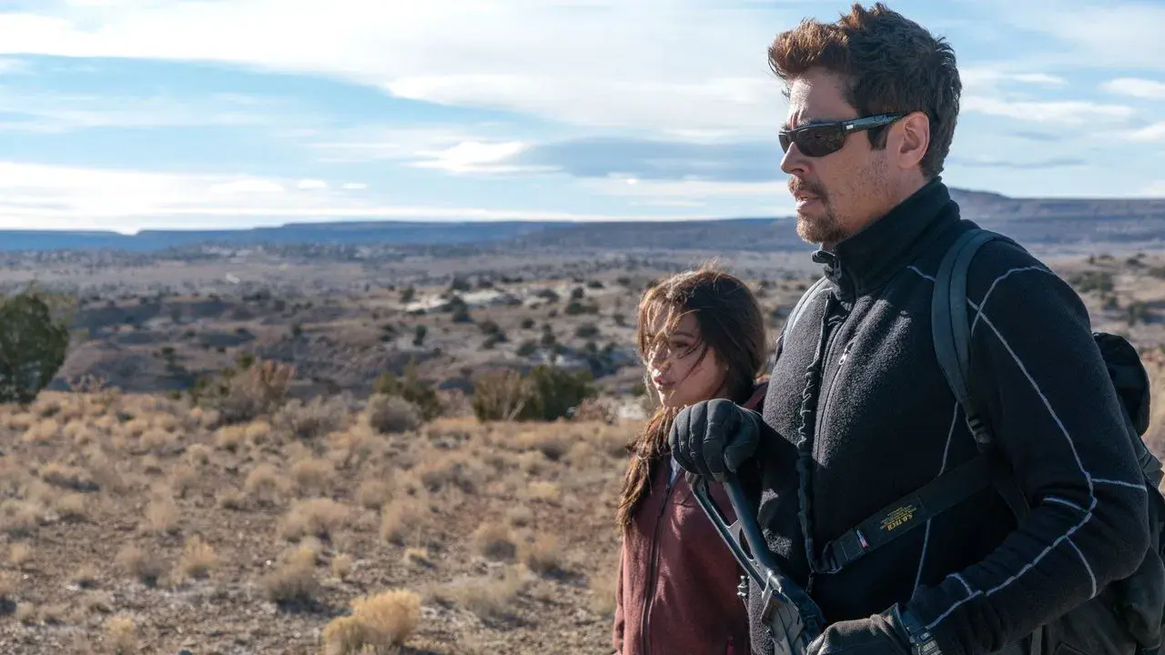 Sicario: El día del soldado fondo
