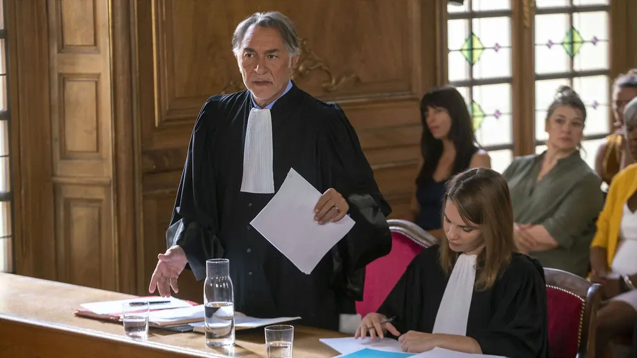 La ley de Damien: Igualdad de los Dioses fondo