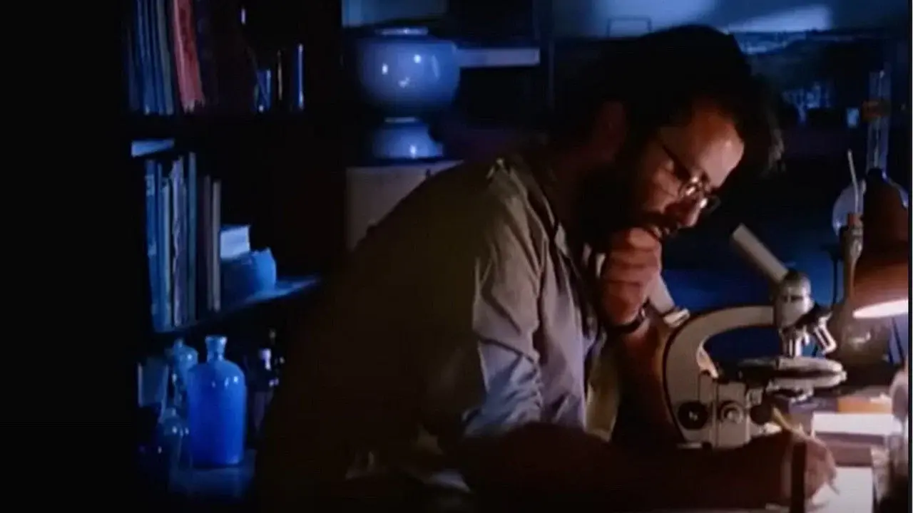Ek Doctor Ki Maut fondo
