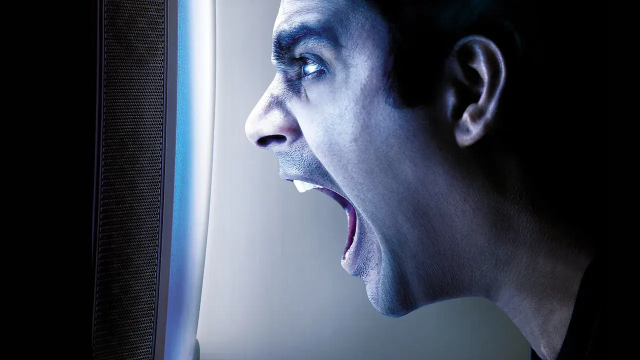 யாவரும் நலம் fondo