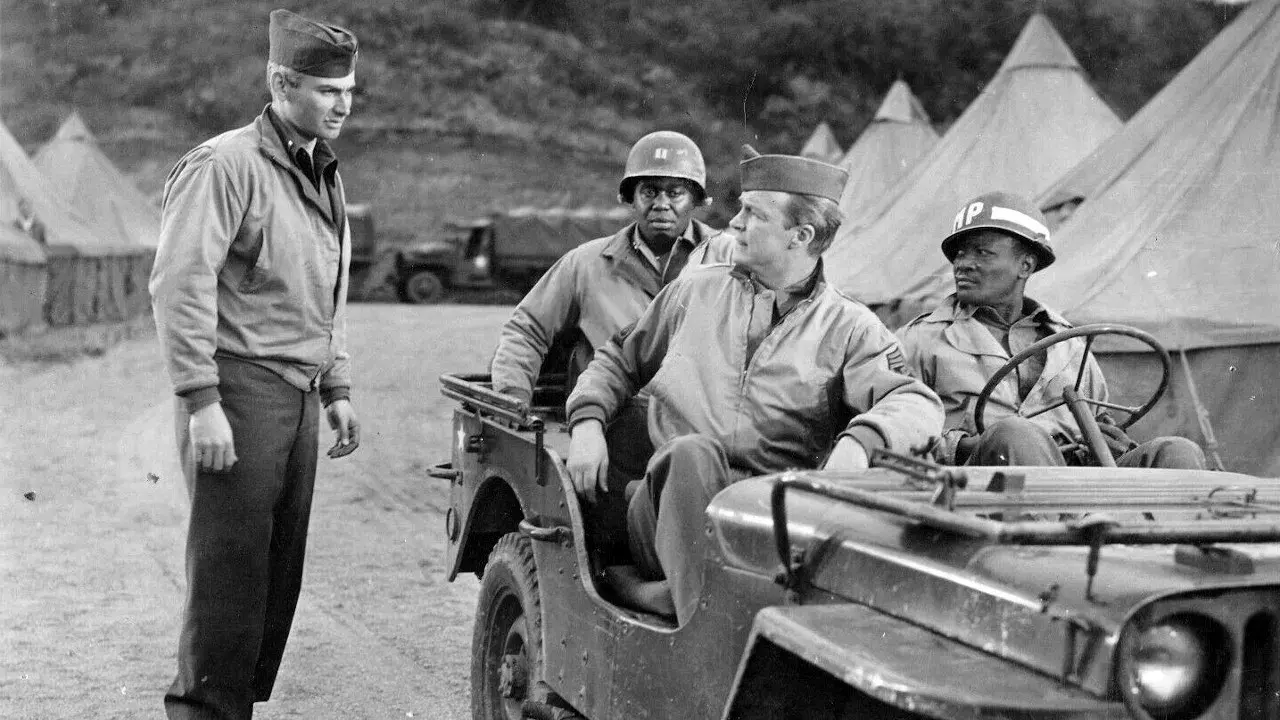 Hermanos ante el peligro fondo