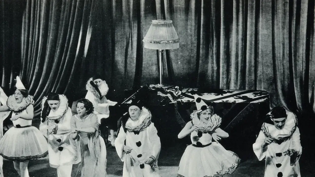 The Good Companions fondo