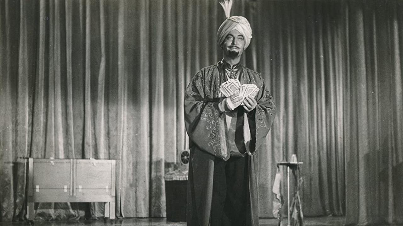 Boston Blackie and the Law fondo