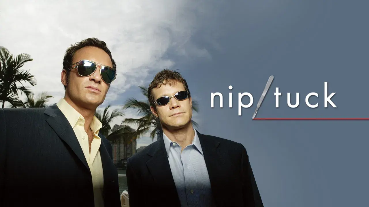 Nip/Tuck, a golpe de bisturí fondo