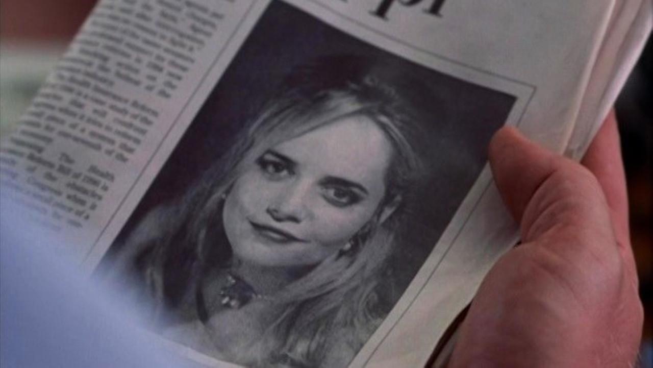 Lured Innocence fondo