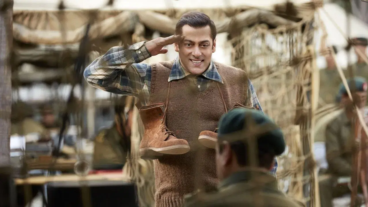 Tubelight fondo