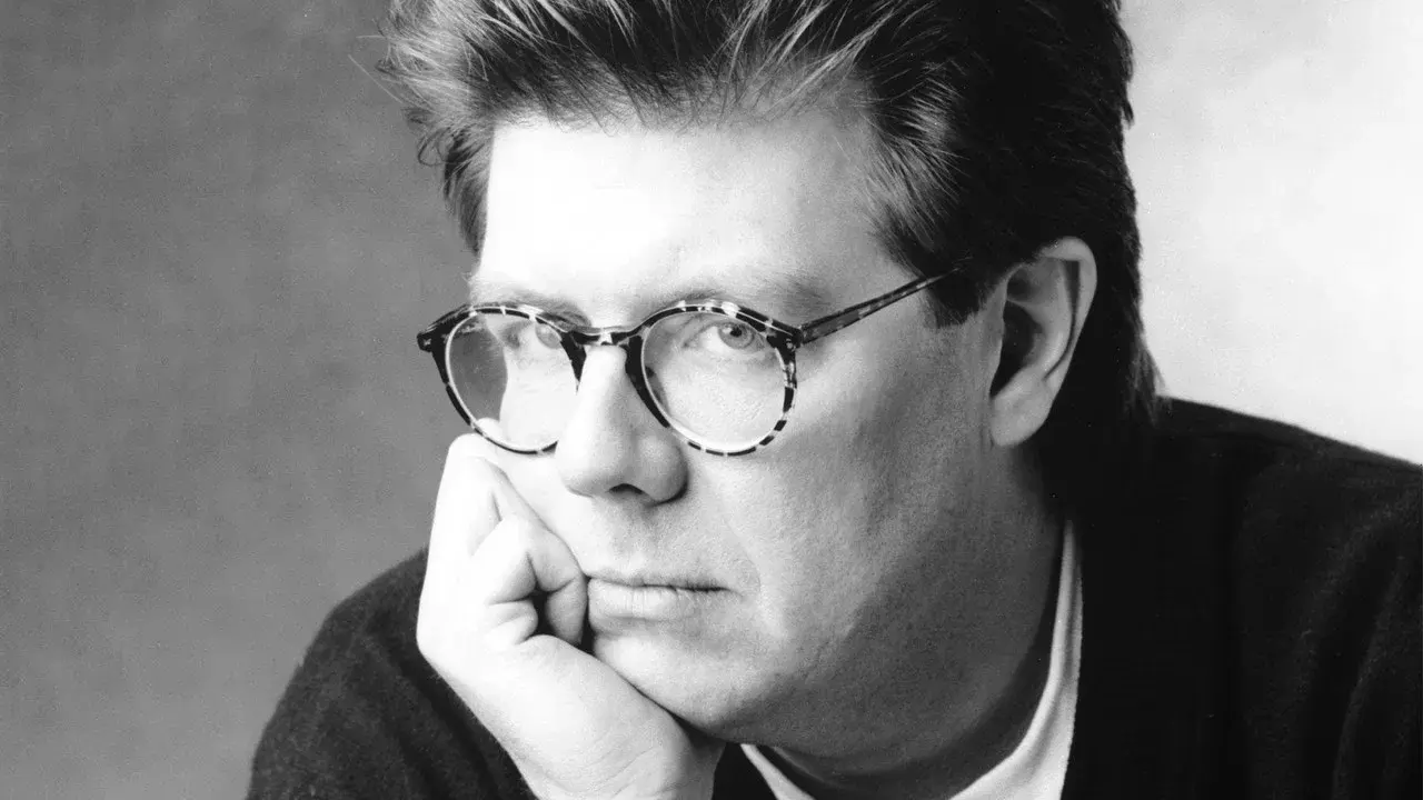John Hughes: Life Moves Pretty Fast fondo