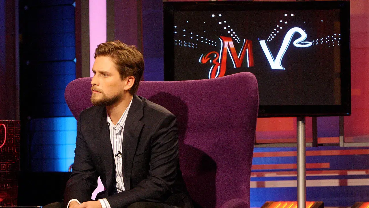 Mentiras verdaderas fondo