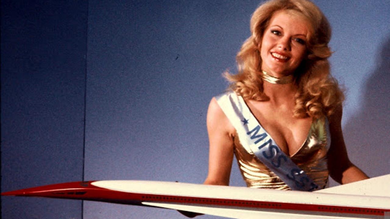 Aeropuerto 78: Vuelo supersónico fondo