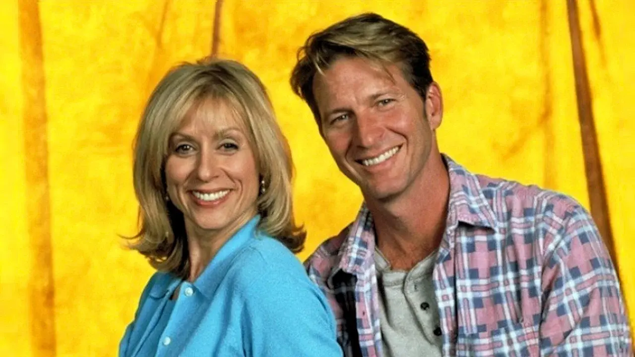 The Simple Life fondo