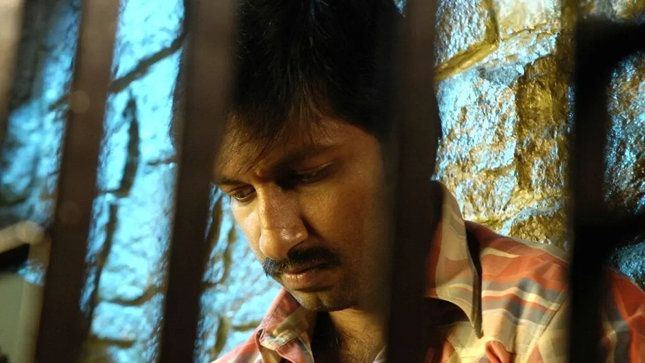 ఒక్కడున్నాడు fondo