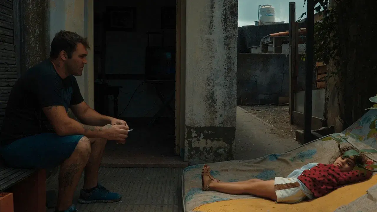 The Bilbaos backdrop