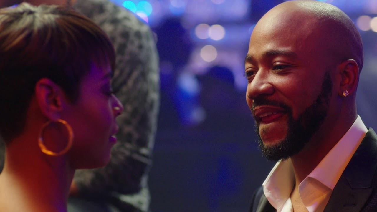 True to the Game fondo