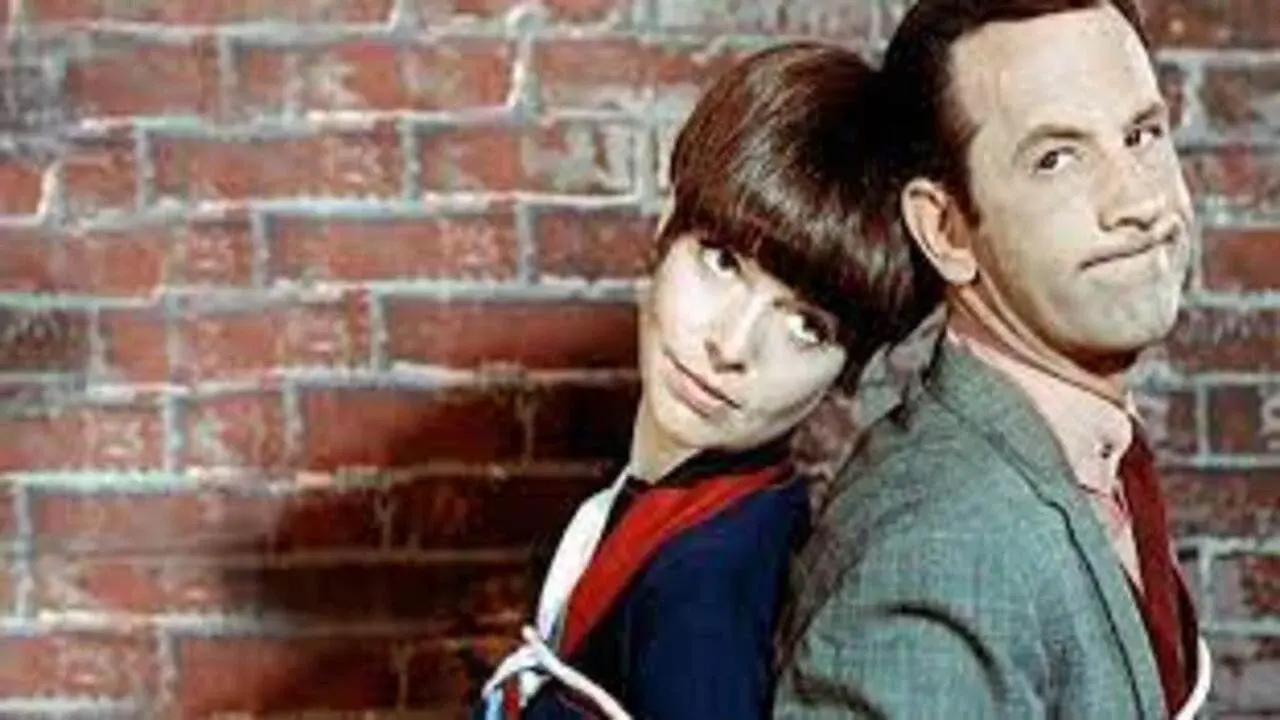 Get Smart: A Man Called Smart fondo