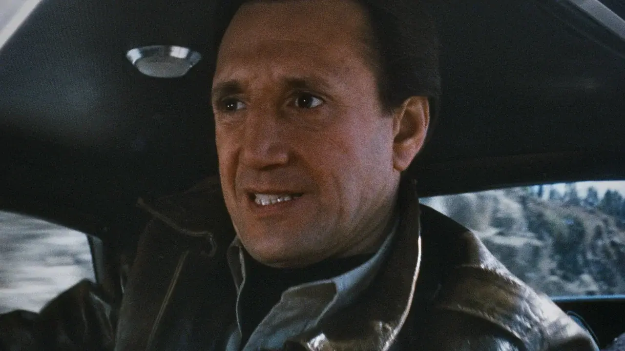 Los Implacables, Patrulla Especial fondo