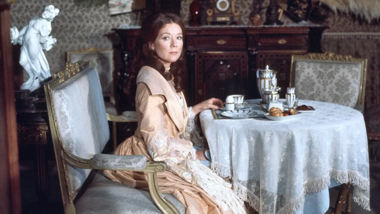 Pequeña música nocturna fondo