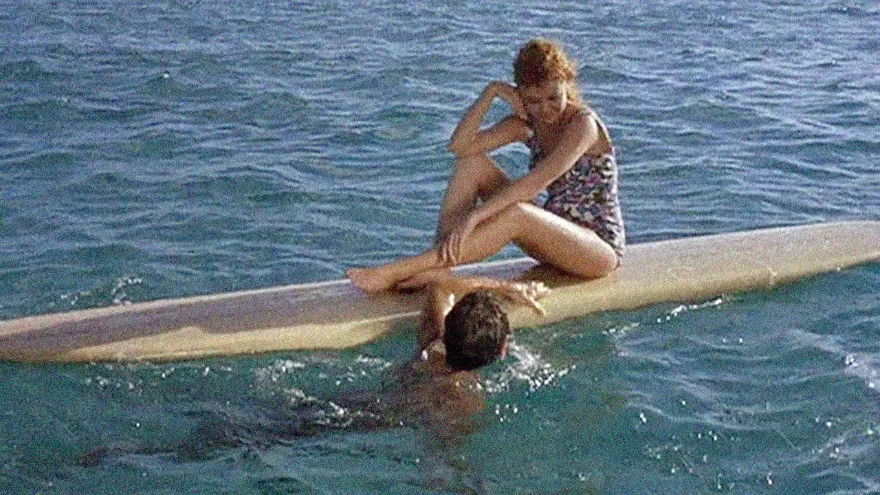 Gidget Goes Hawaiian fondo