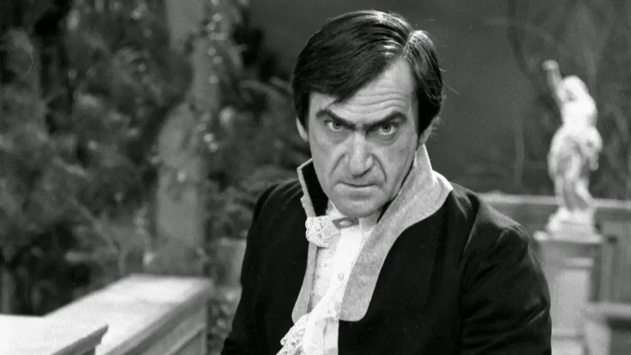 Doctor Who: The Enemy of the World fondo