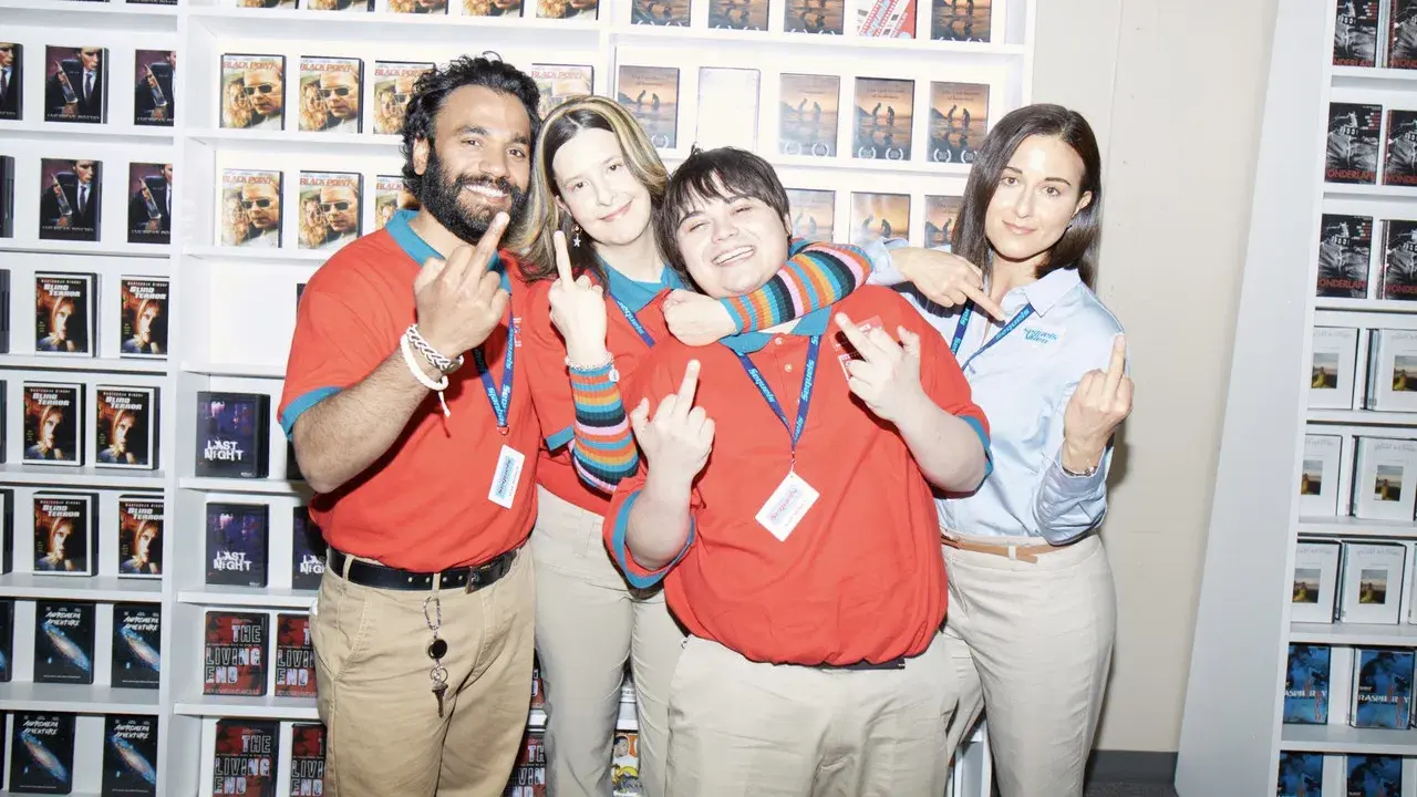 I Like Movies backdrop