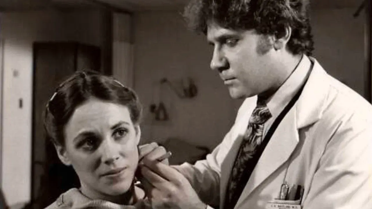 Walking Through the Fire fondo