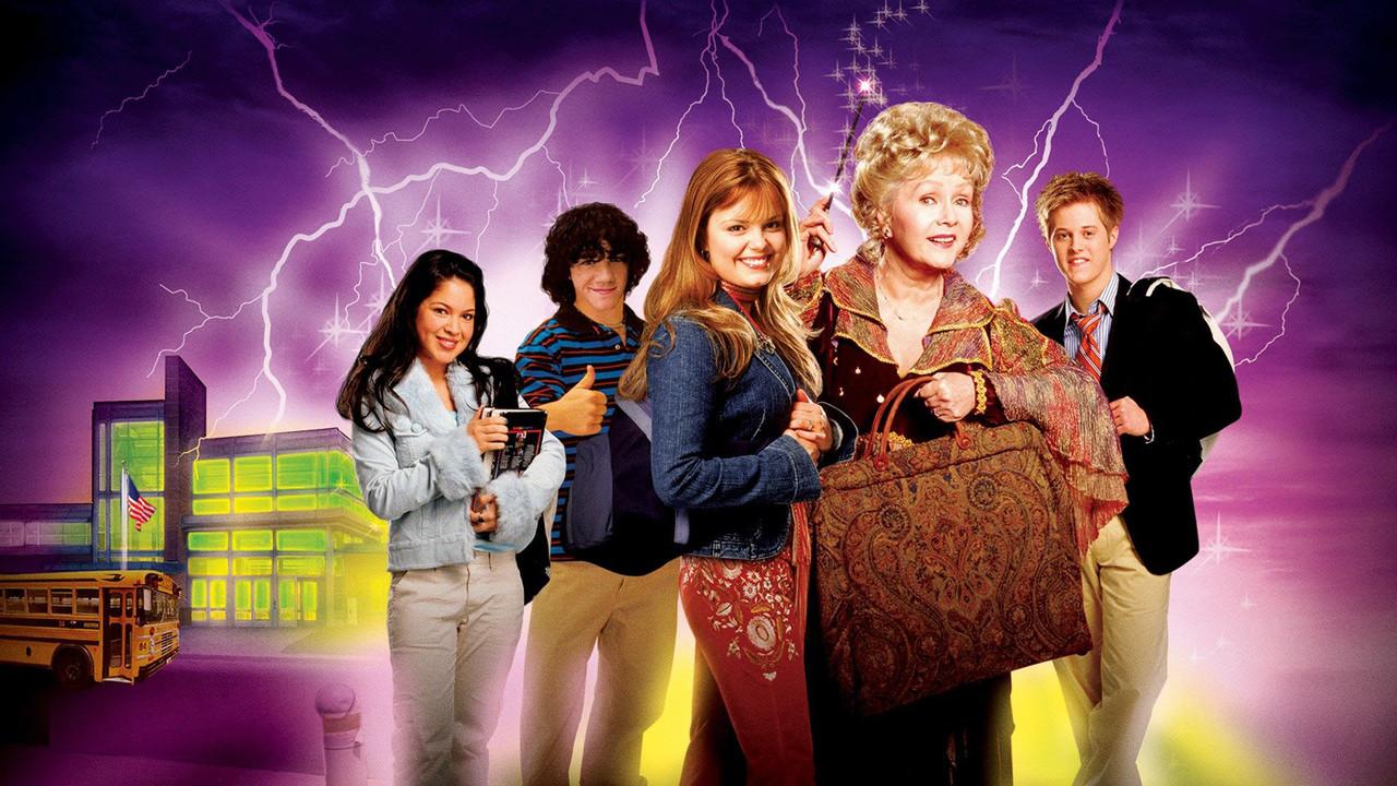 Halloweentown 3: Academia de brujas fondo