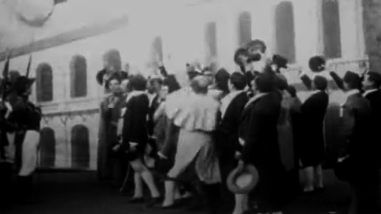 La revolución de Mayo fondo