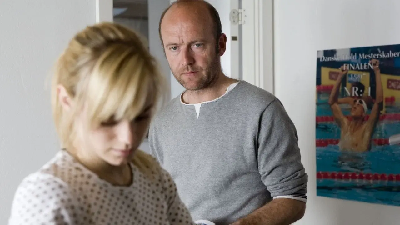 Crying for Love fondo