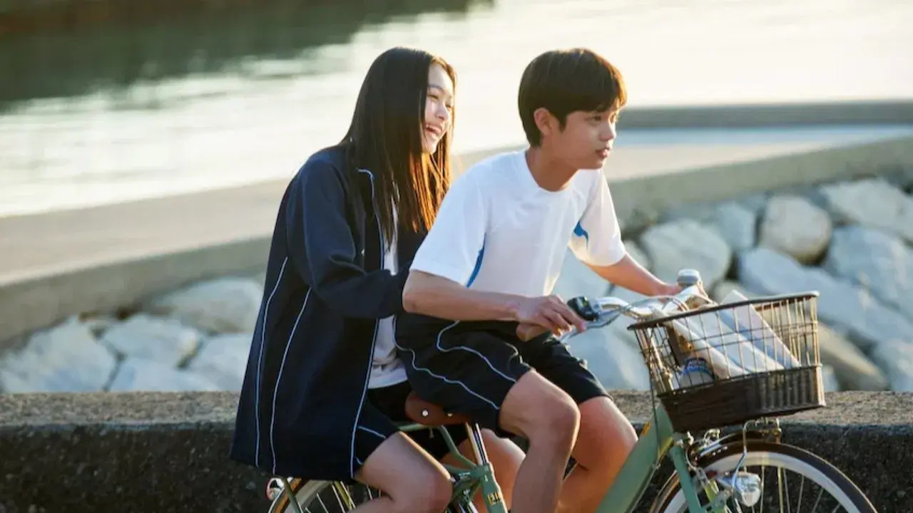 Takagi-san: Experta en bromas pesadas fondo