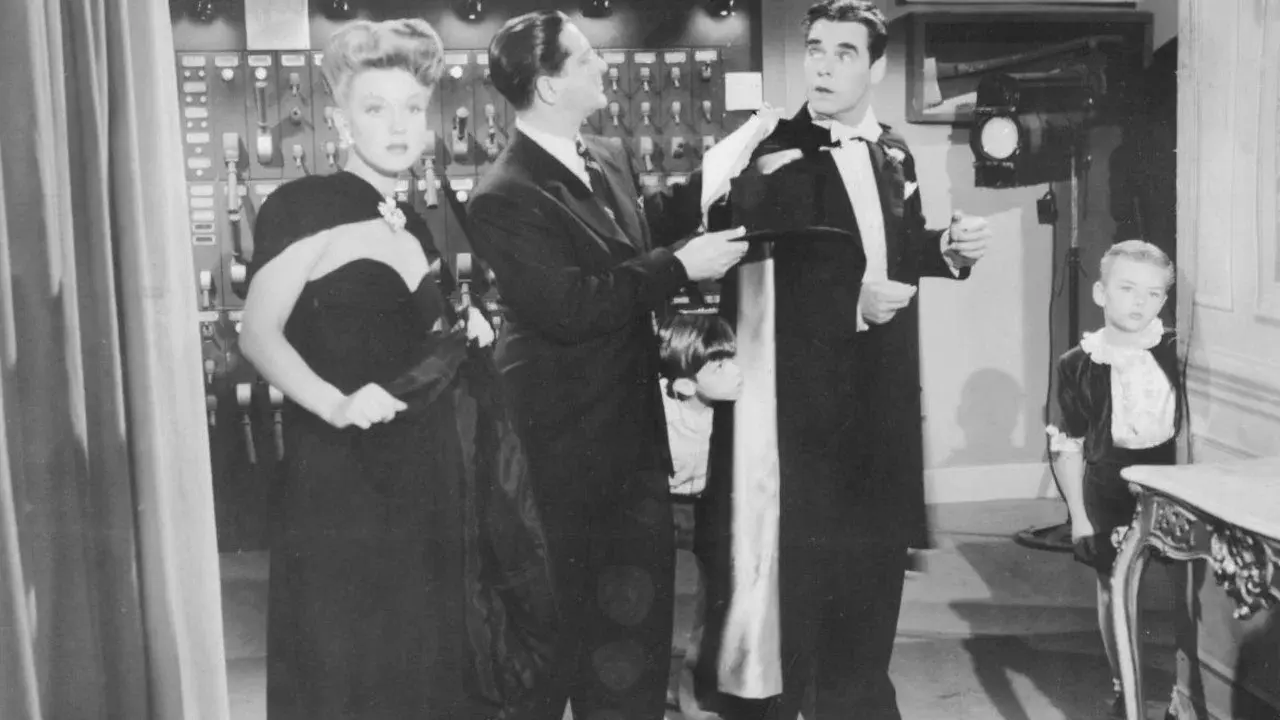 Footlight Glamour fondo