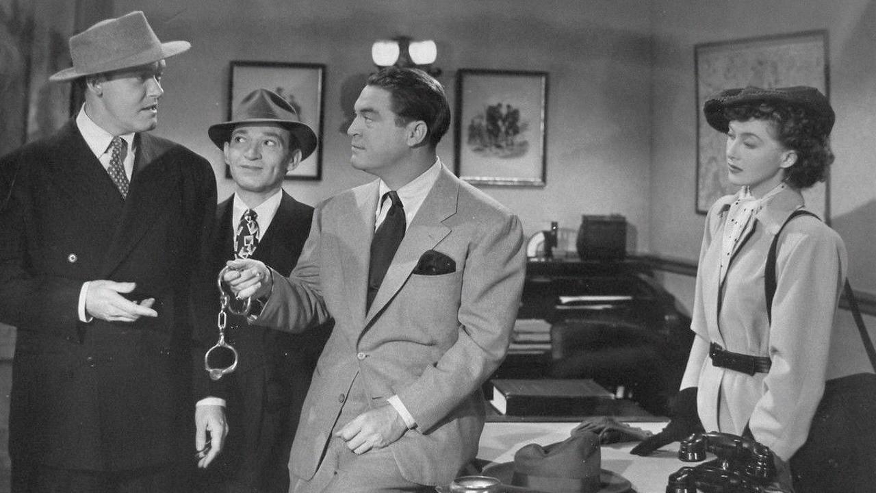 Trapped by Boston Blackie fondo