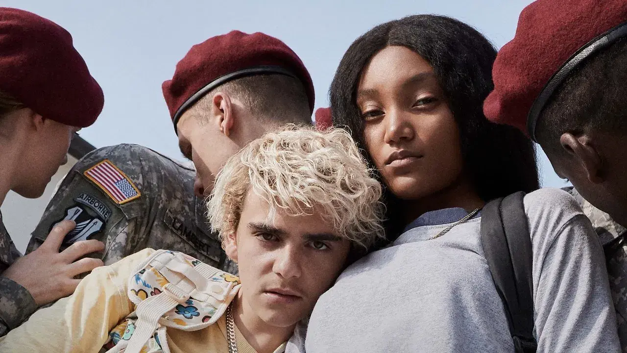 We Are Who We Are fondo