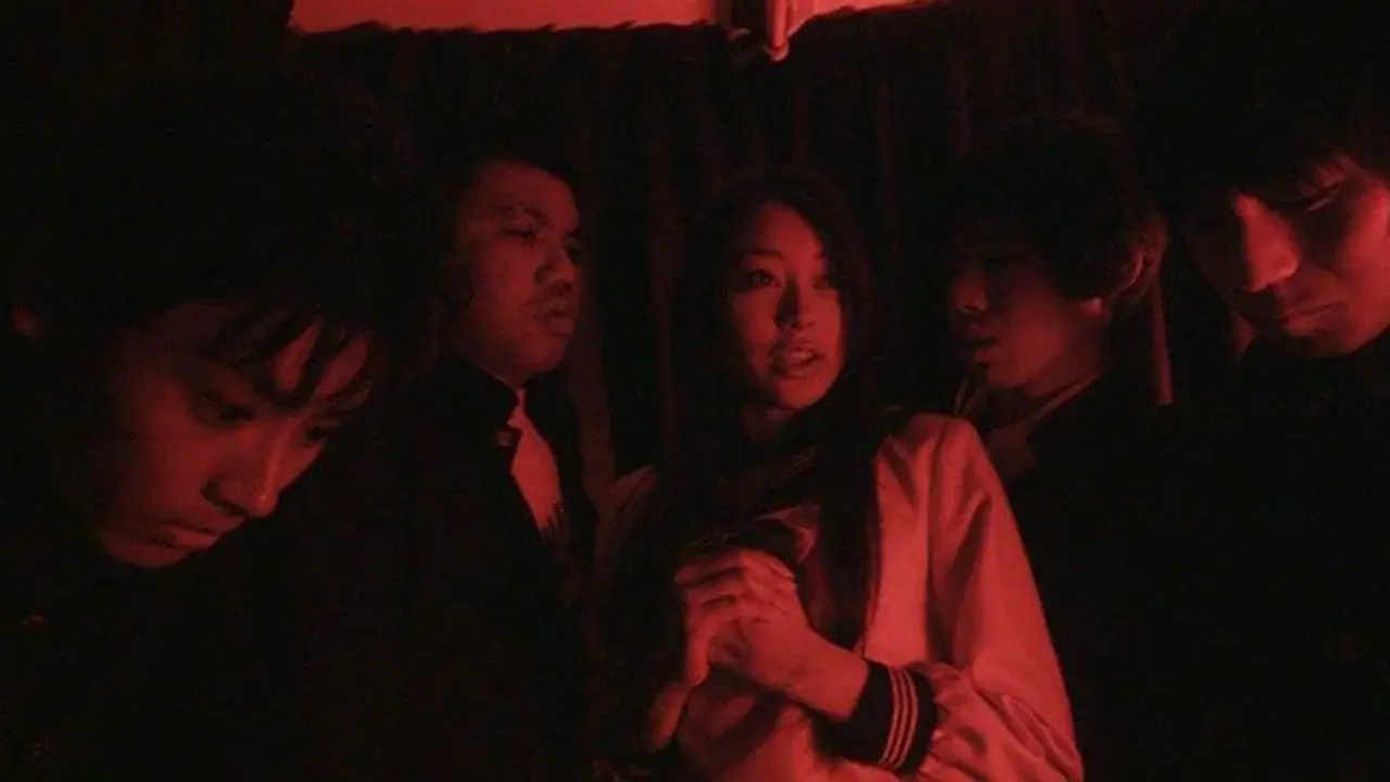 Tomie: Beginning Tomie: Beginning fondo