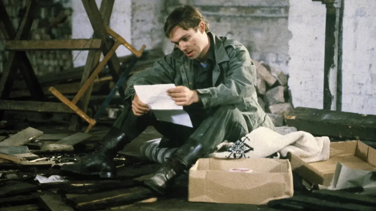 Berlin Tunnel 21 fondo