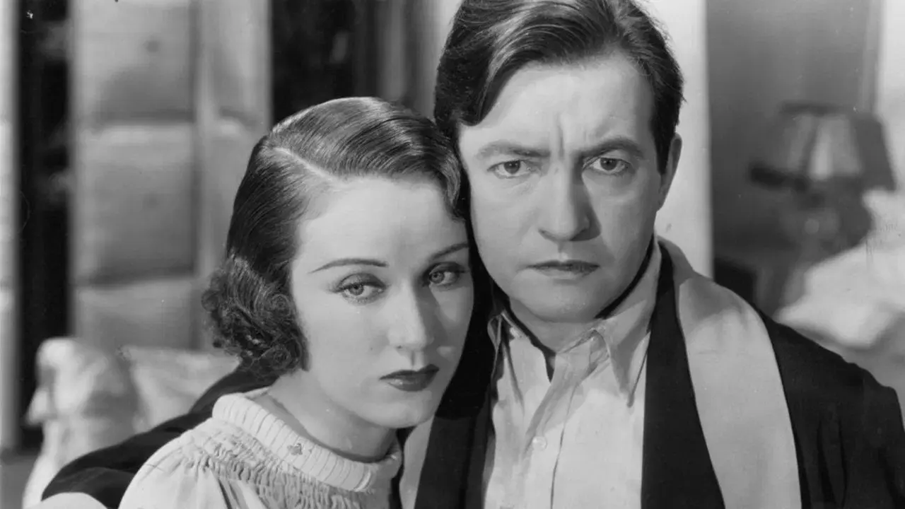 The Clairvoyant fondo