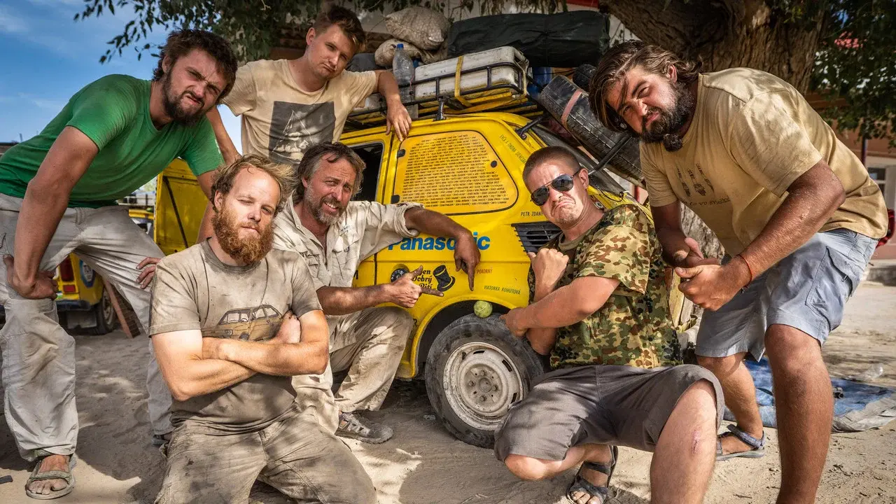 Trabantem tam a zase zpátky fondo