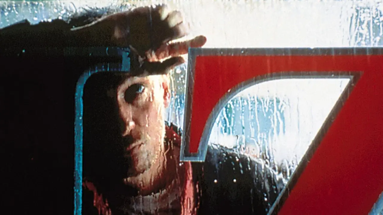 Divorcing Jack (I.R.A. y paz) fondo