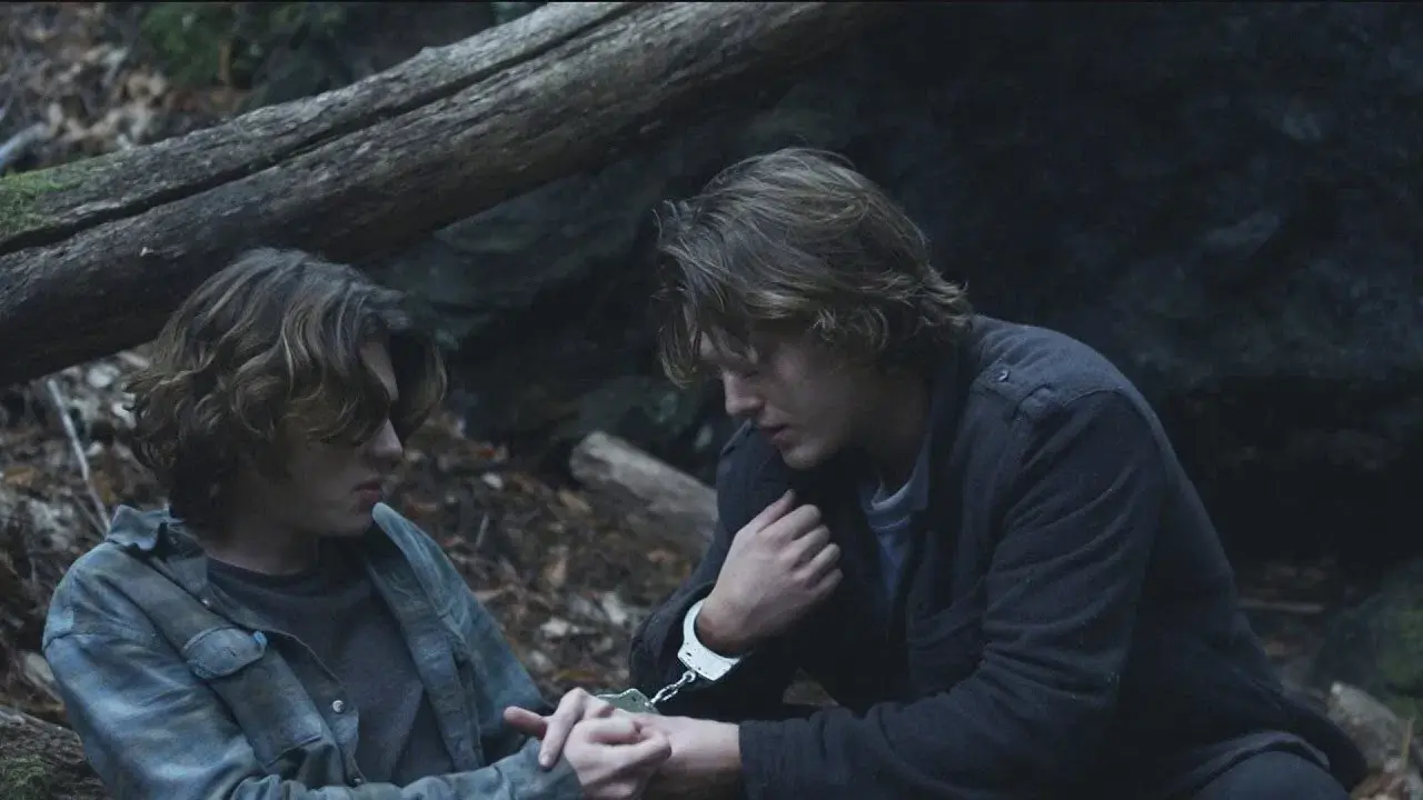 Deep Dark Canyon fondo