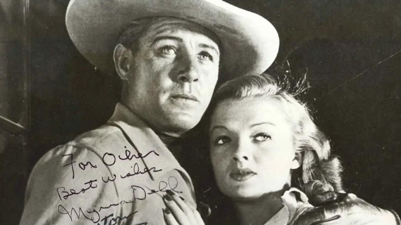 Raiders of Red Gap fondo