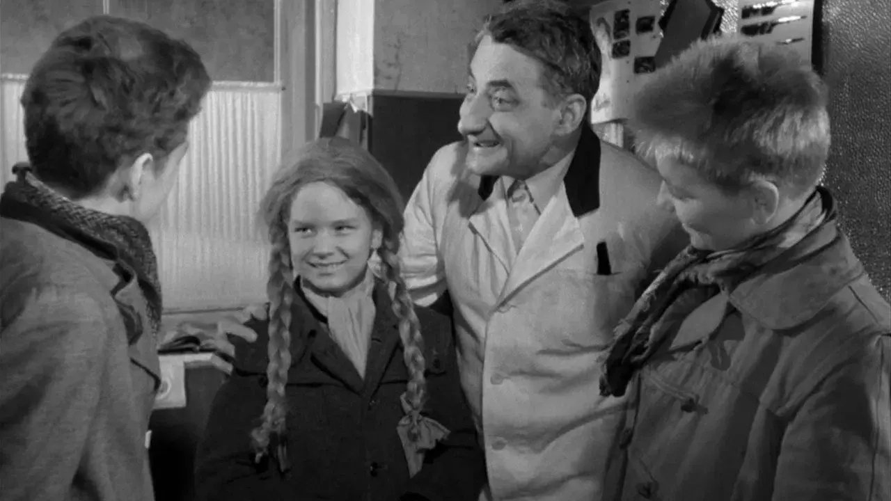 El aula voladora fondo