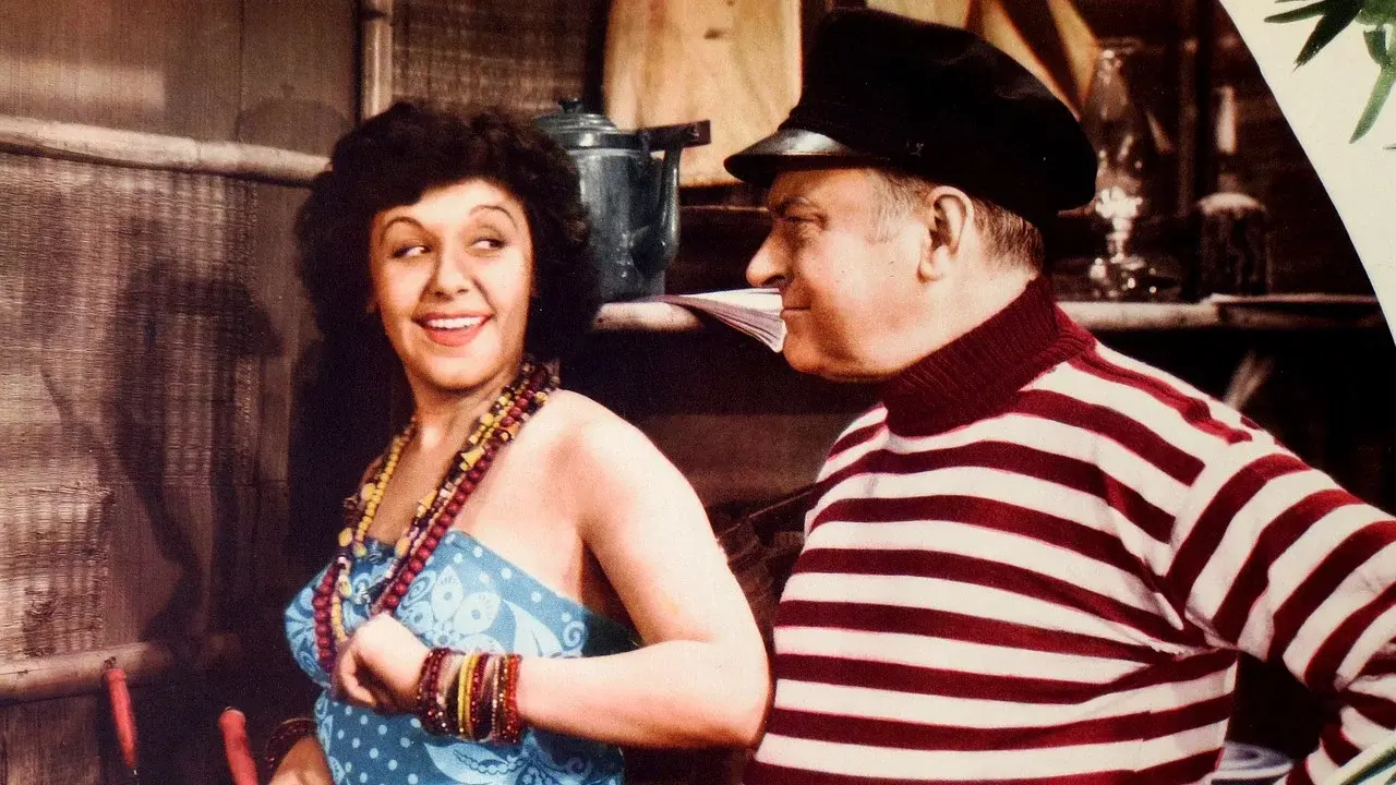 Submarine Base fondo