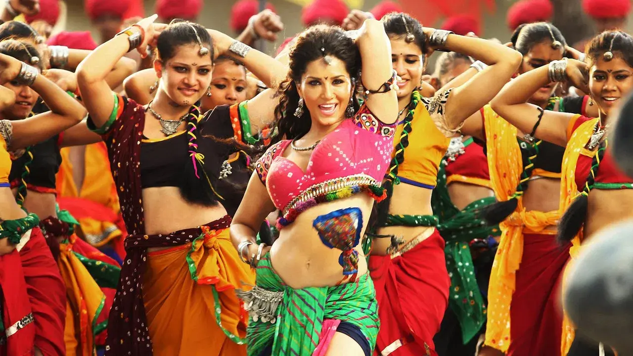 Ek Paheli Leela fondo