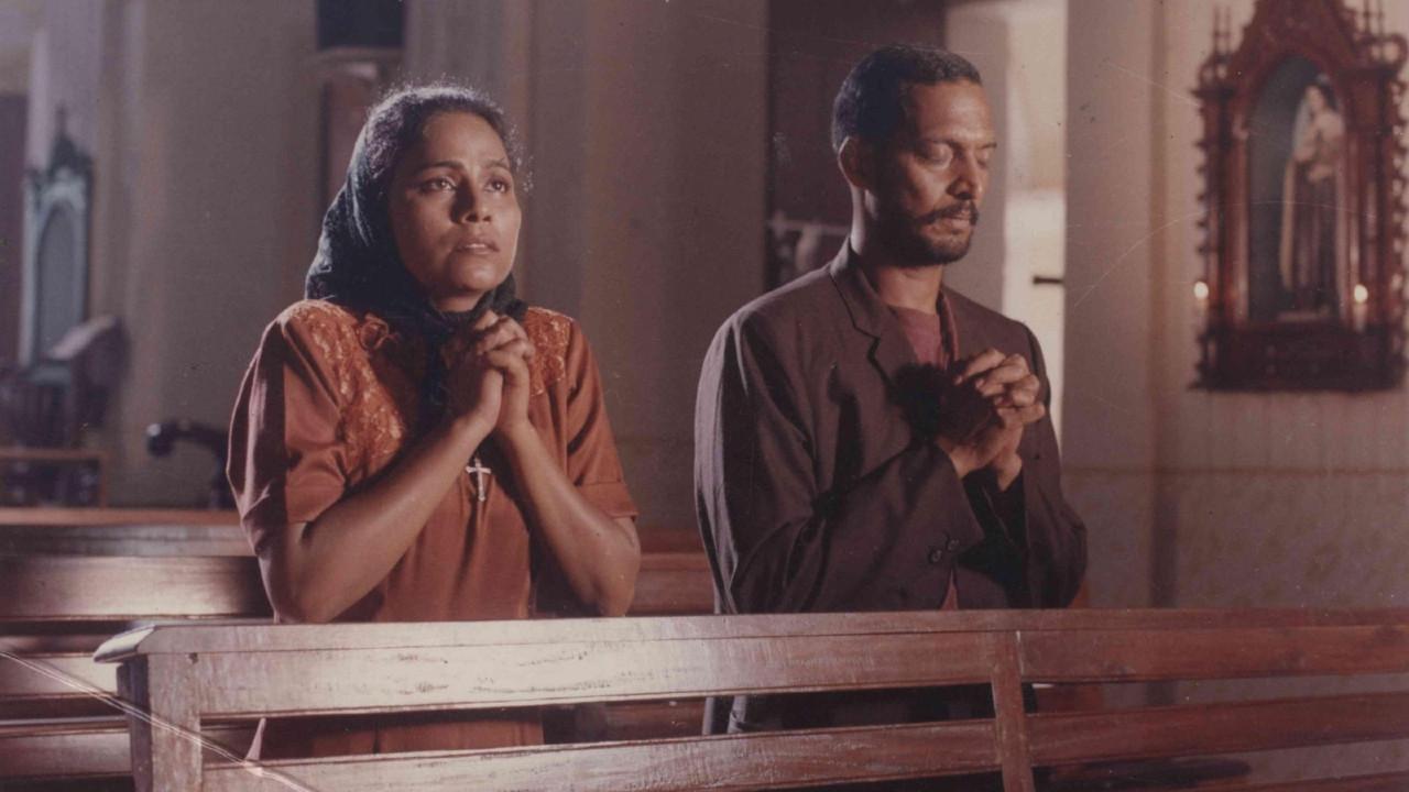 Khamoshi: The Musical fondo