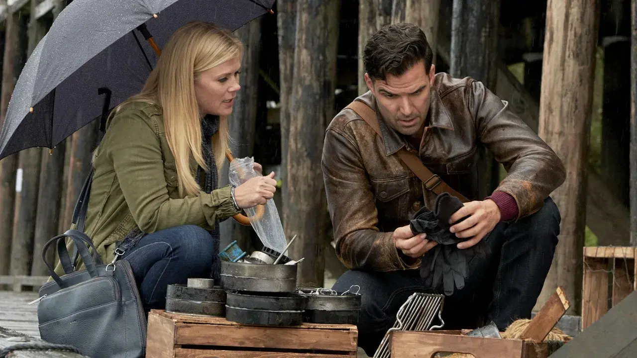 Los misterios del Chronicle: El hombre equivocado fondo