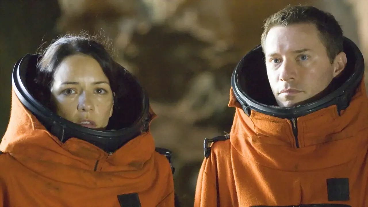 Hormigas asesinas (The Hive) fondo