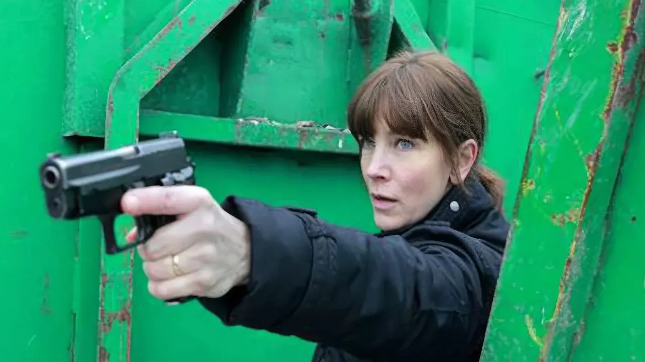 Irene Huss 7: Den som vakar i mörkret fondo