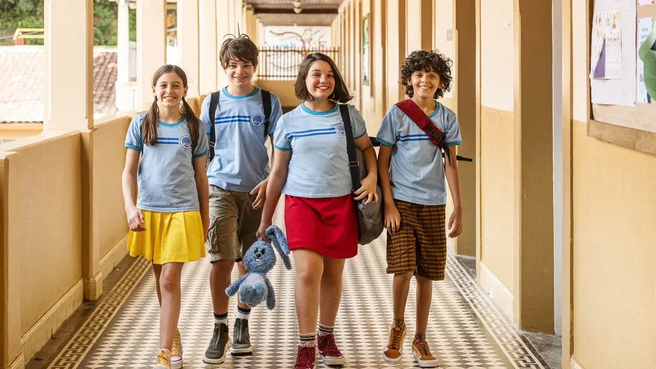 Monica and Friends: Lessons fondo