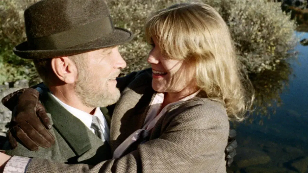 Ystävät, toverit fondo