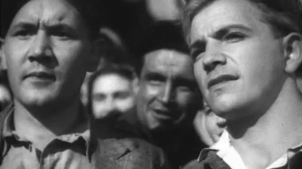 Большая жизнь fondo