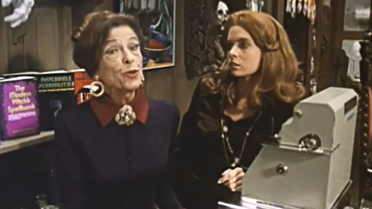 The Cat Creature fondo