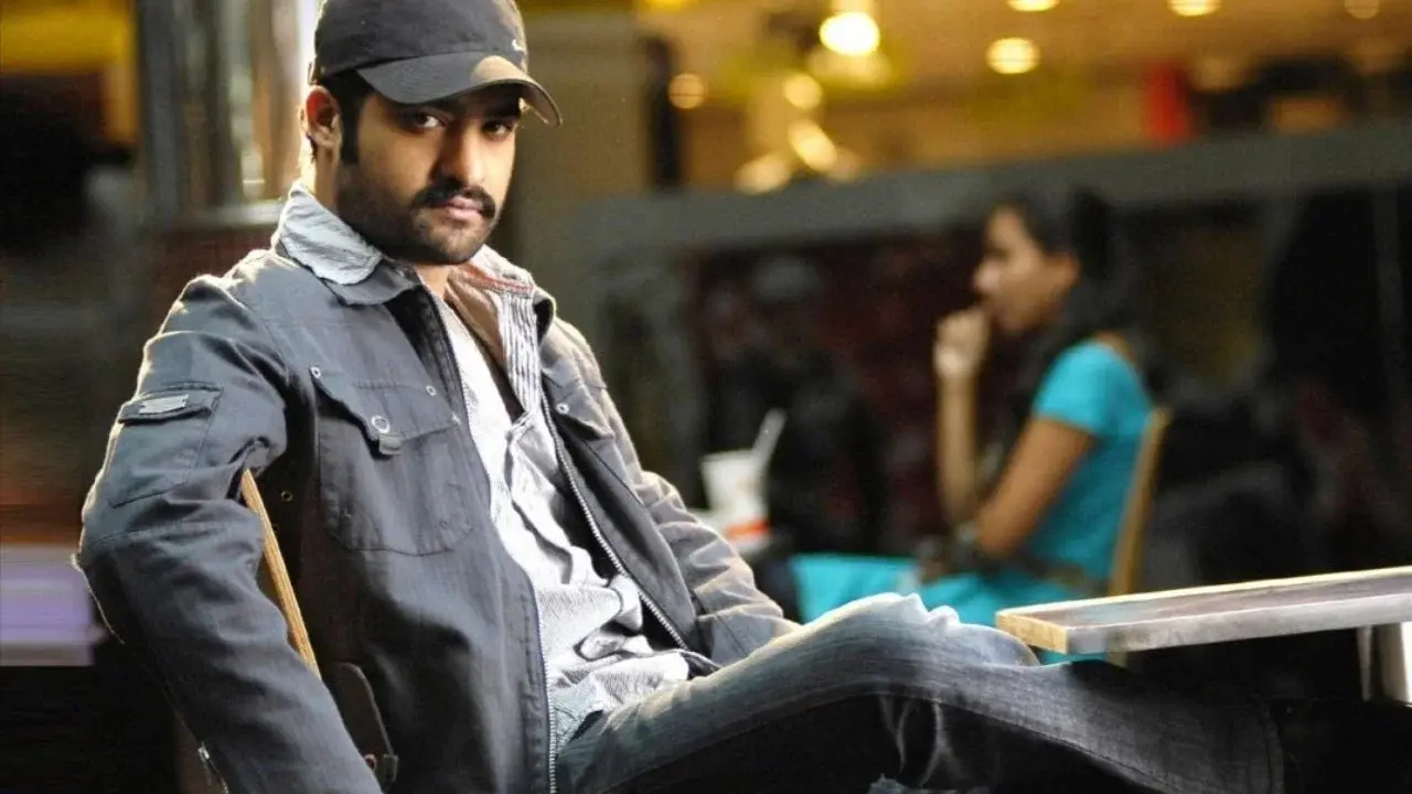 అదుర్స్ fondo